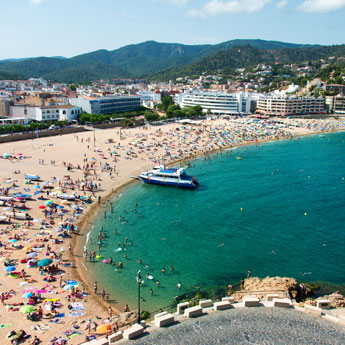 Top Child-Friendly Beaches in Spain