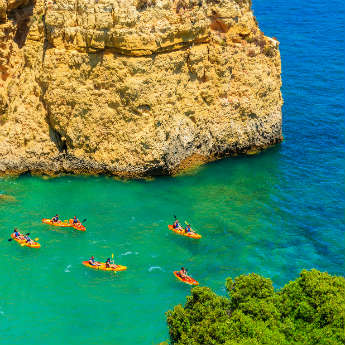 Why Water Sports Fanatics Should Go To The Algarve
